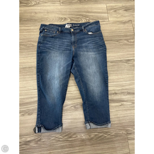 Capris By Levis In Blue, Size: 22