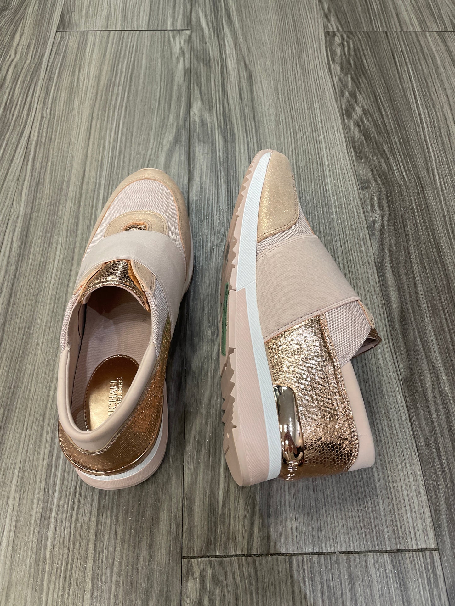 Pink Shoes Sneakers Michael Kors, Size 9