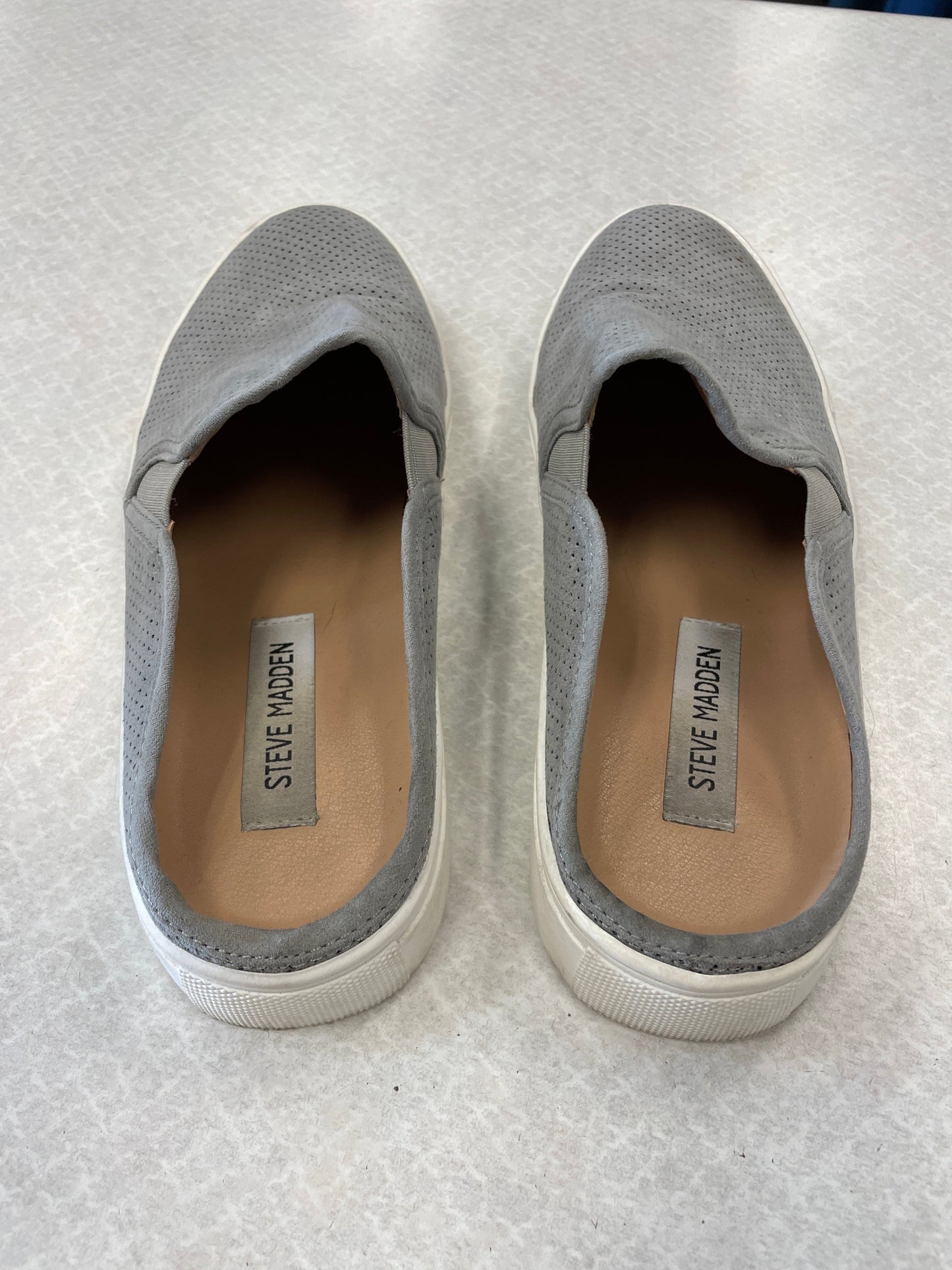 Shoes Flats By Steve Madden In Grey, Size: 7.5