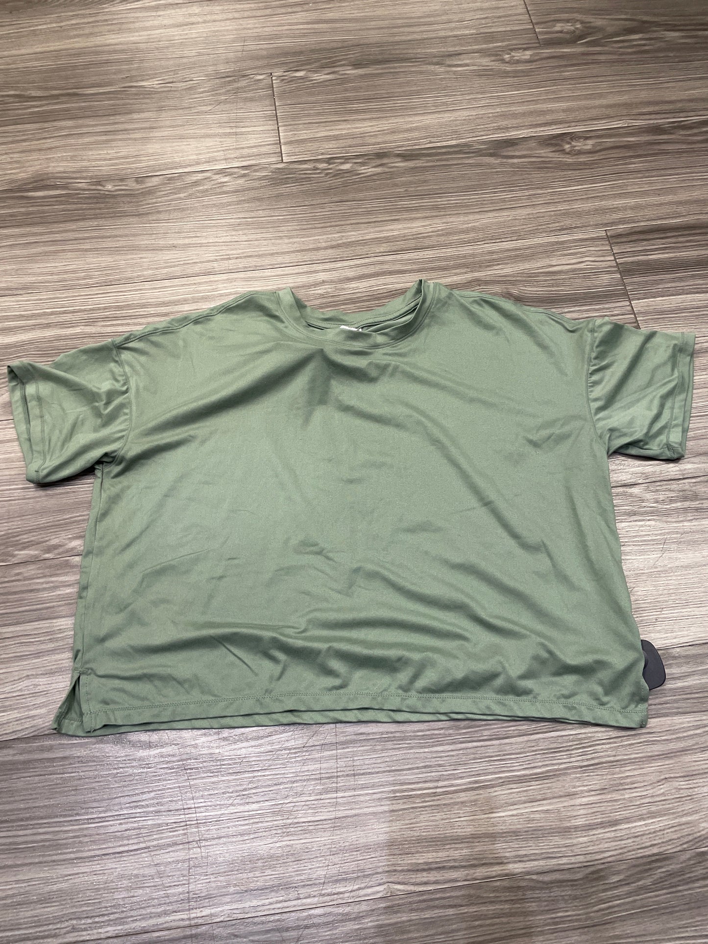 Top Short Sleeve By 90 Degrees By Reflex In Green, Size: M