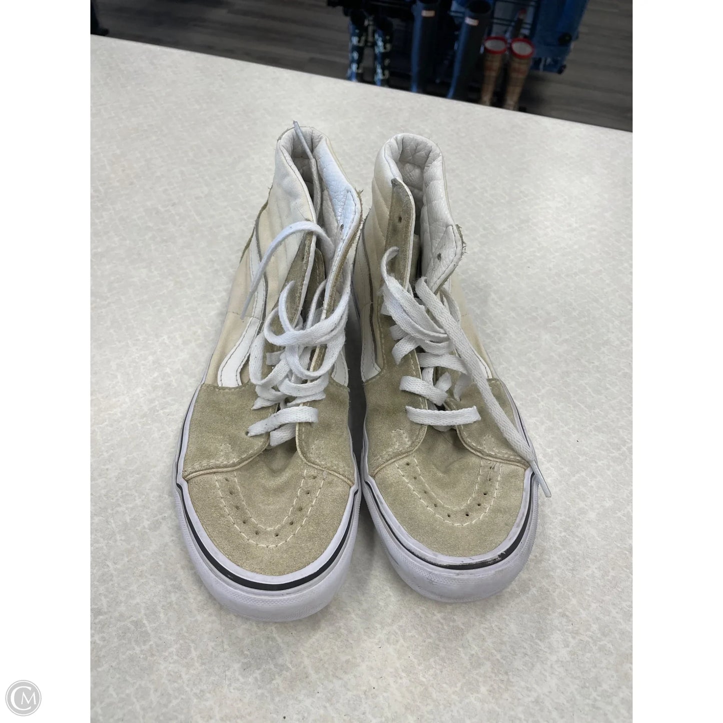 Shoes Sneakers By Vans In Green & White, Size: 6