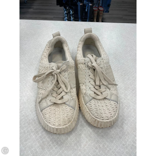 Shoes Sneakers By Dolce Vita In Cream, Size: 7