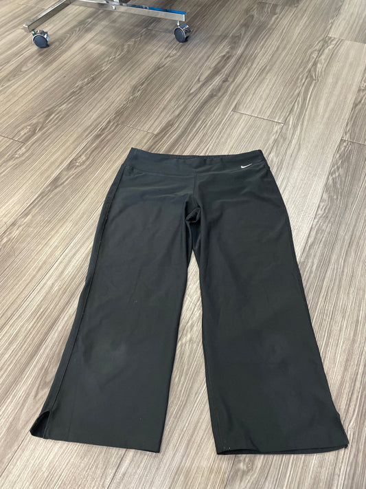 Athletic Capris By Nike In Black, Size: L