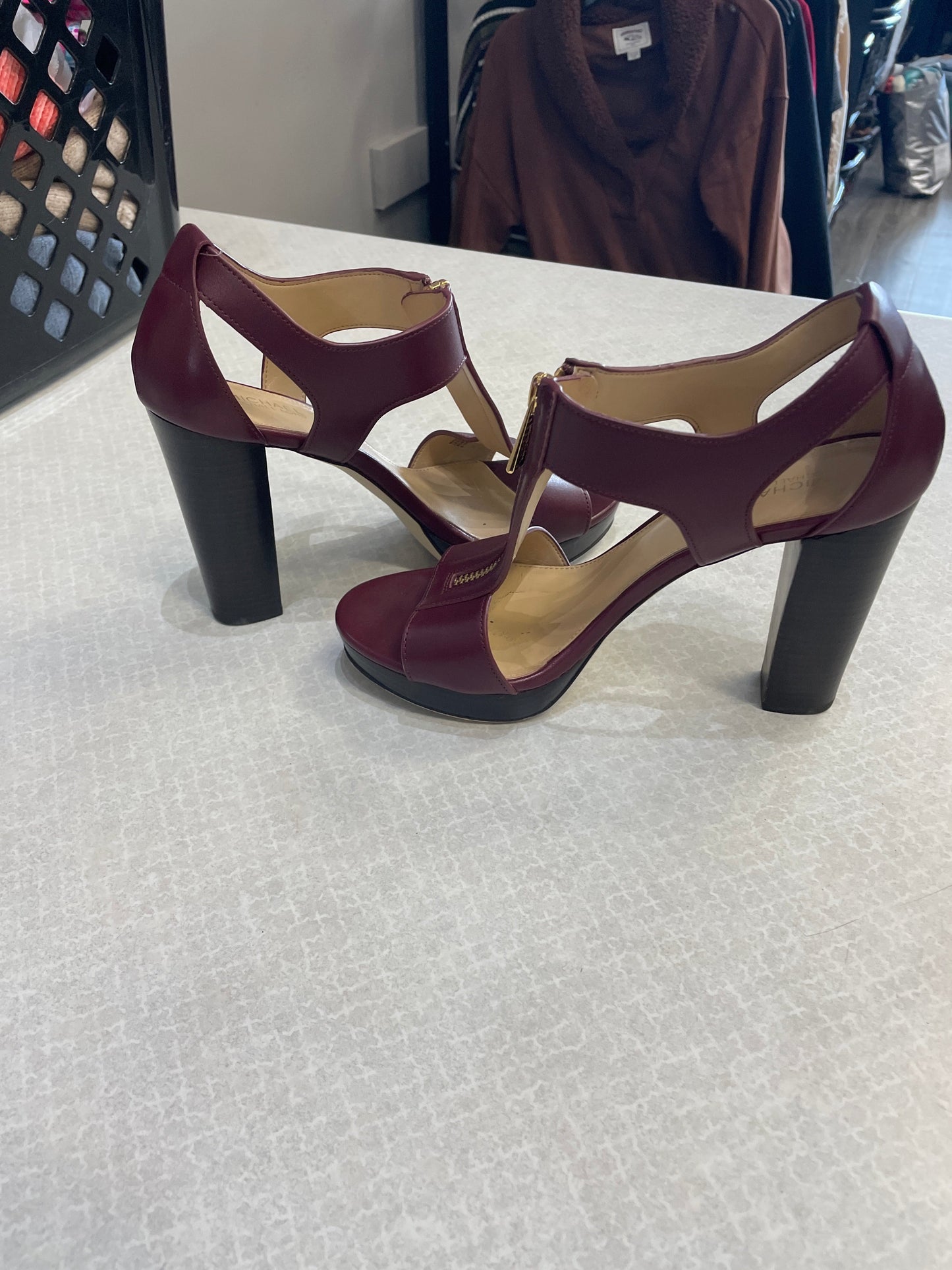 Shoes Designer By Michael Kors In Red, Size: 6.5