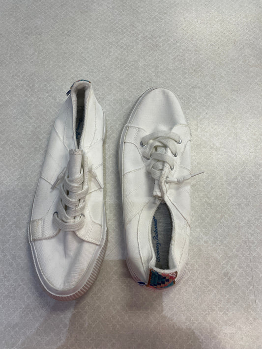 Shoes Sneakers By Tommy Bahama In White, Size: 10