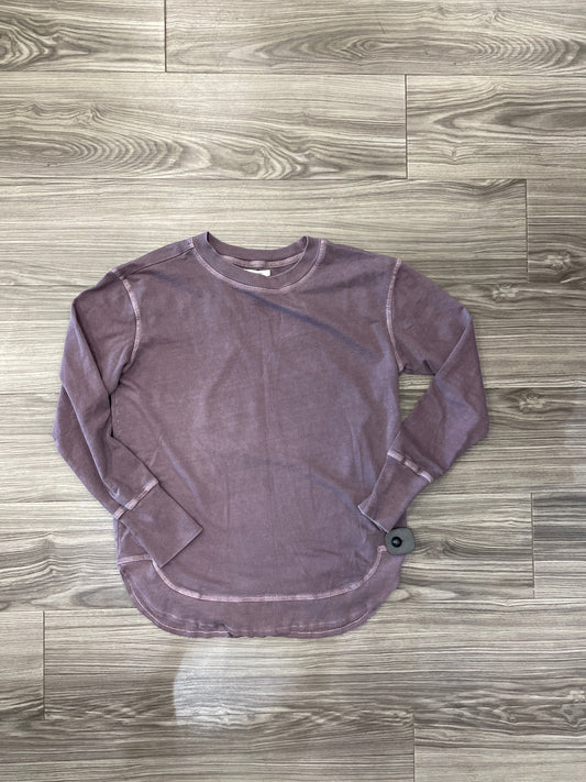 Top Long Sleeve By Maurices In Purple, Size: Xs