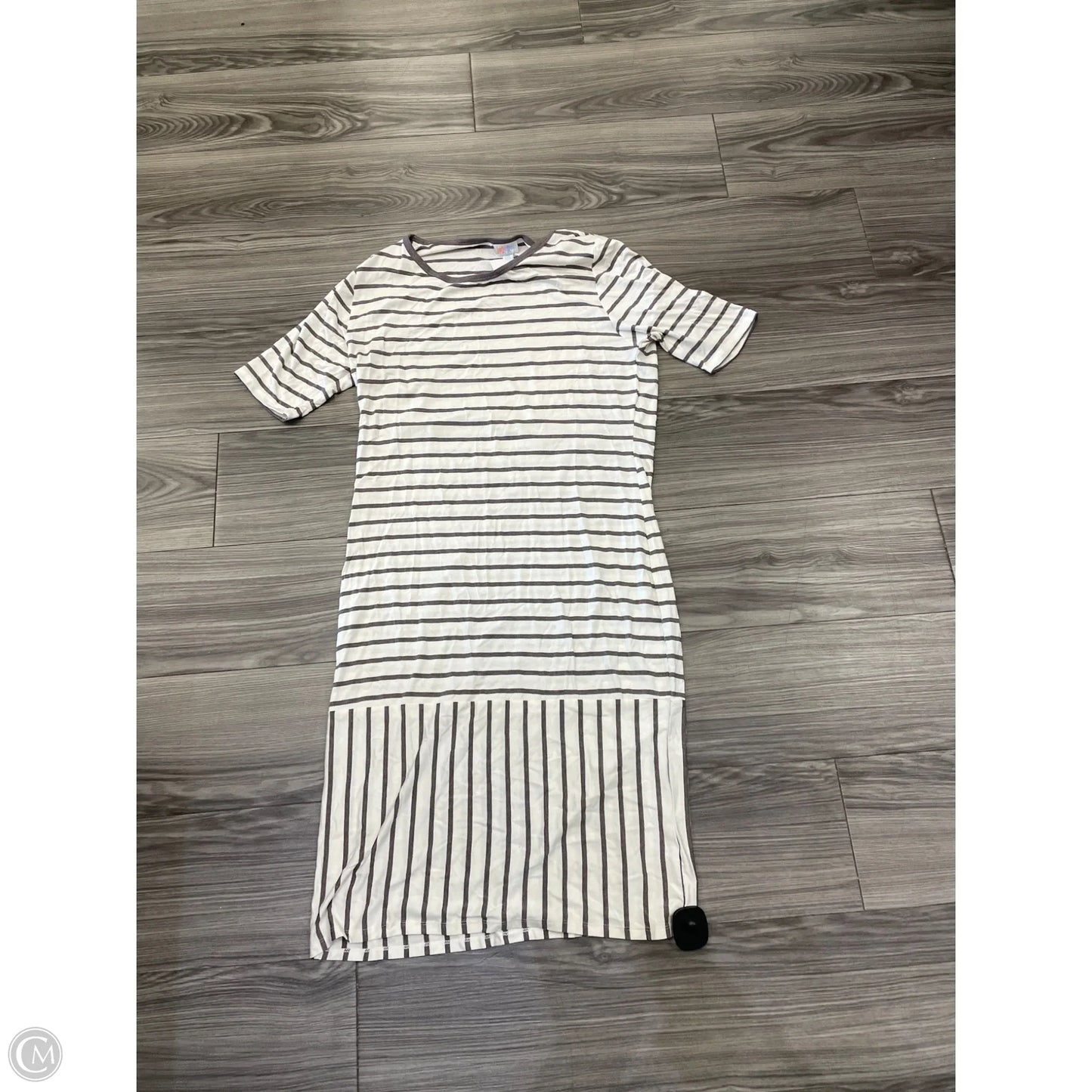 Dress Casual Maxi By Lularoe In Striped Pattern, Size: 2x