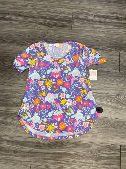 Top Short Sleeve By Lularoe  Size: S