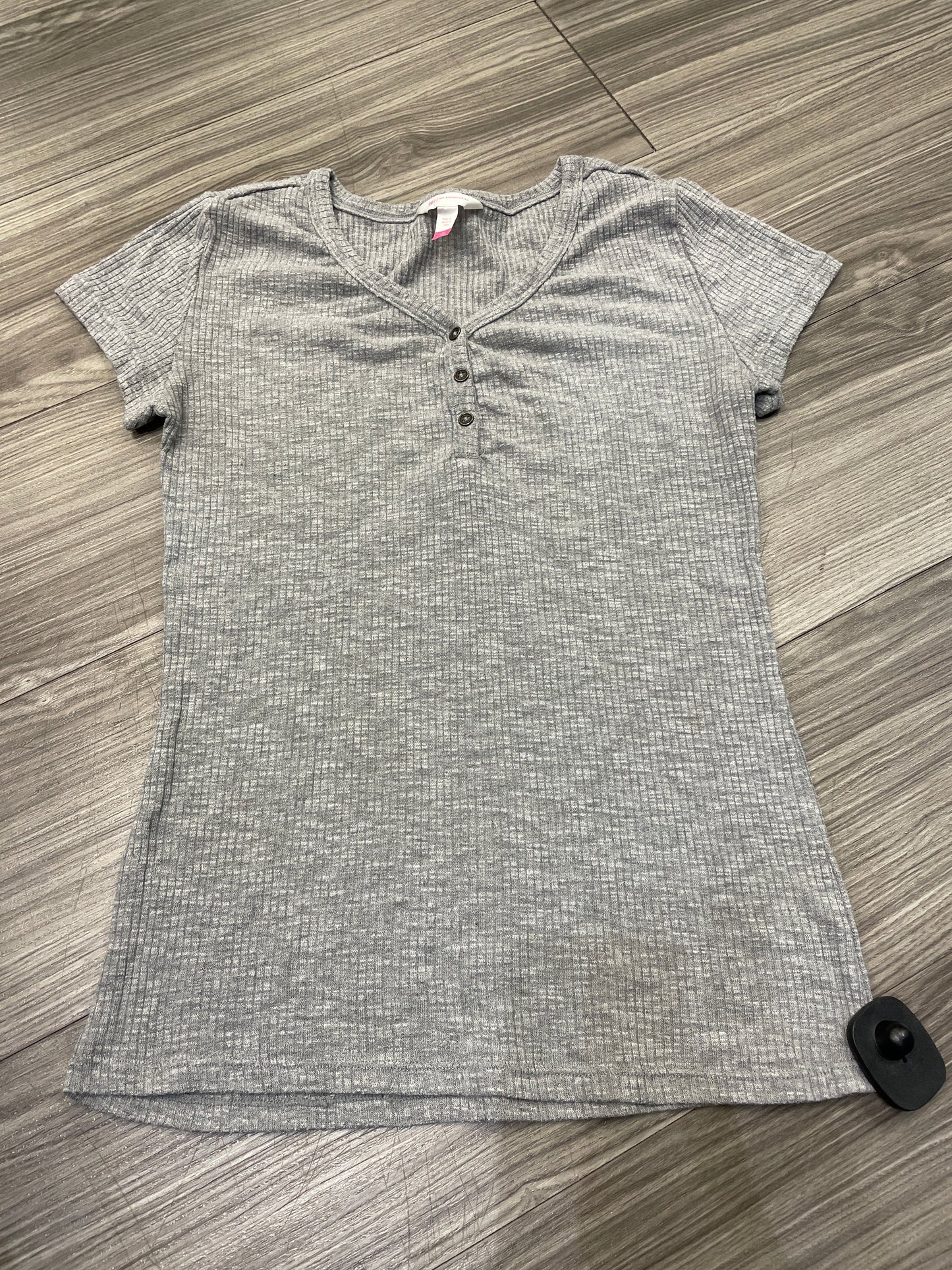 Grey Top Short Sleeve No Boundaries, Size L