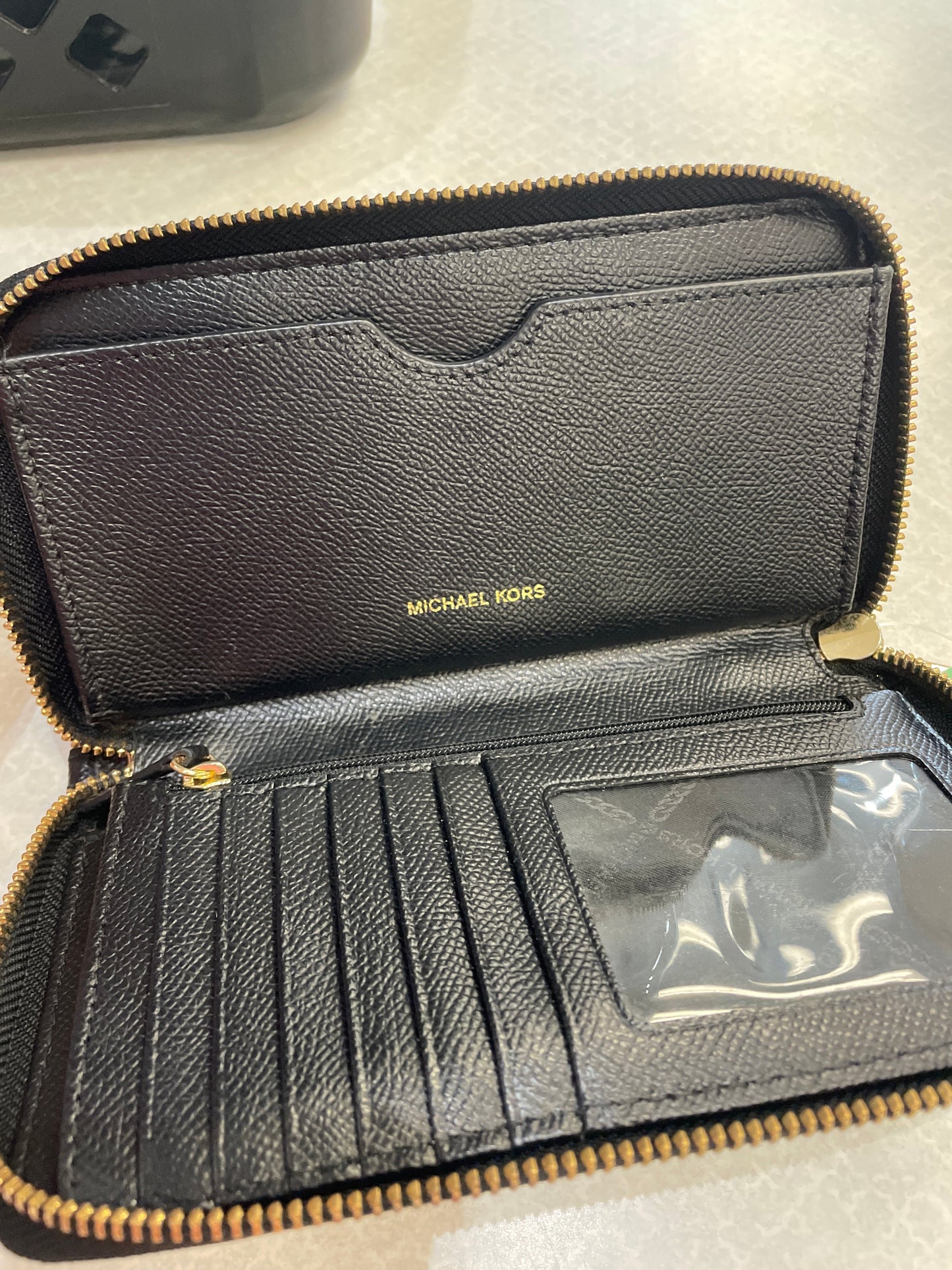 Wallet Designer Michael Kors, Size Medium