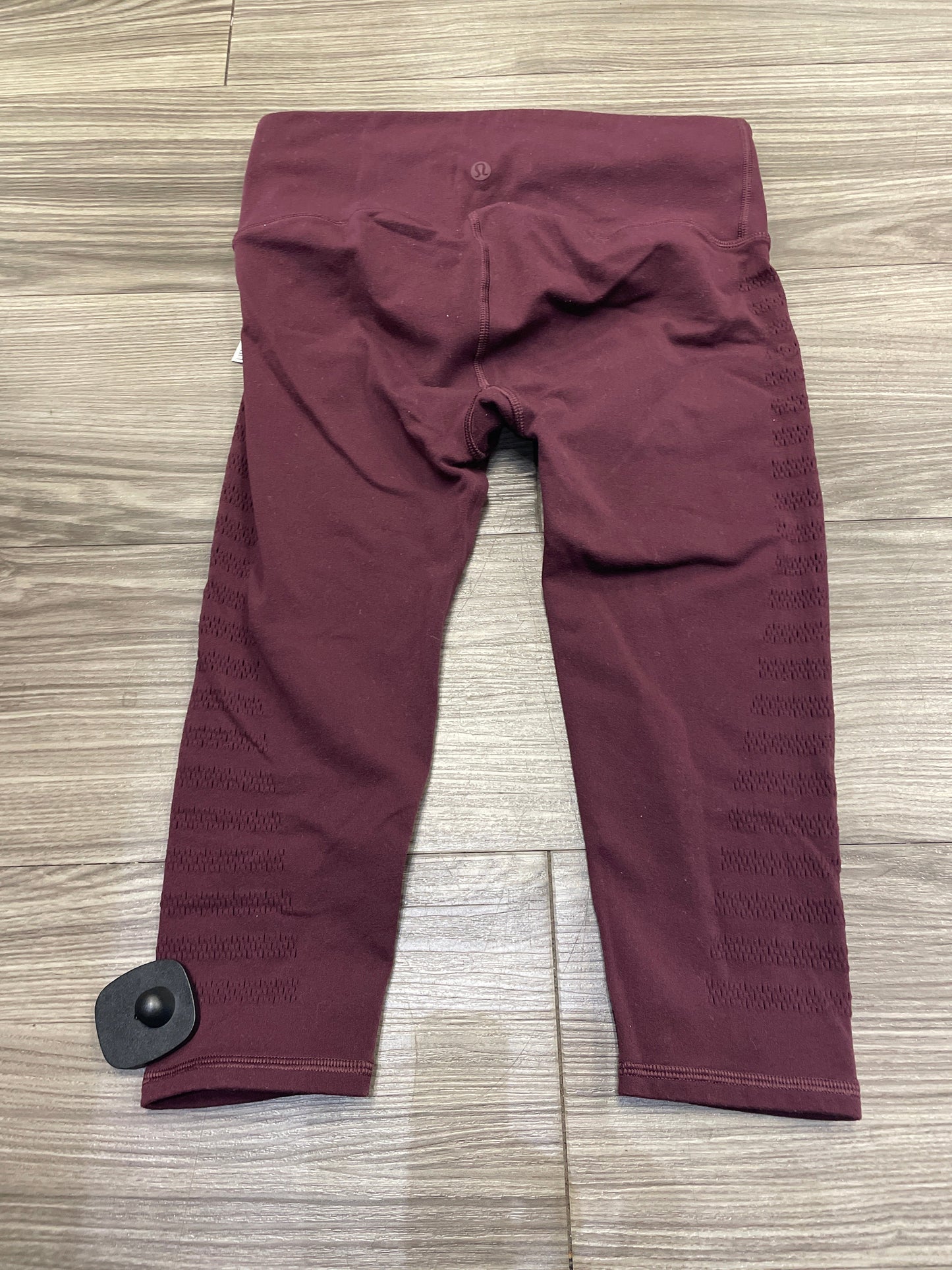 Athletic Capris By Lululemon In Maroon, Size: M