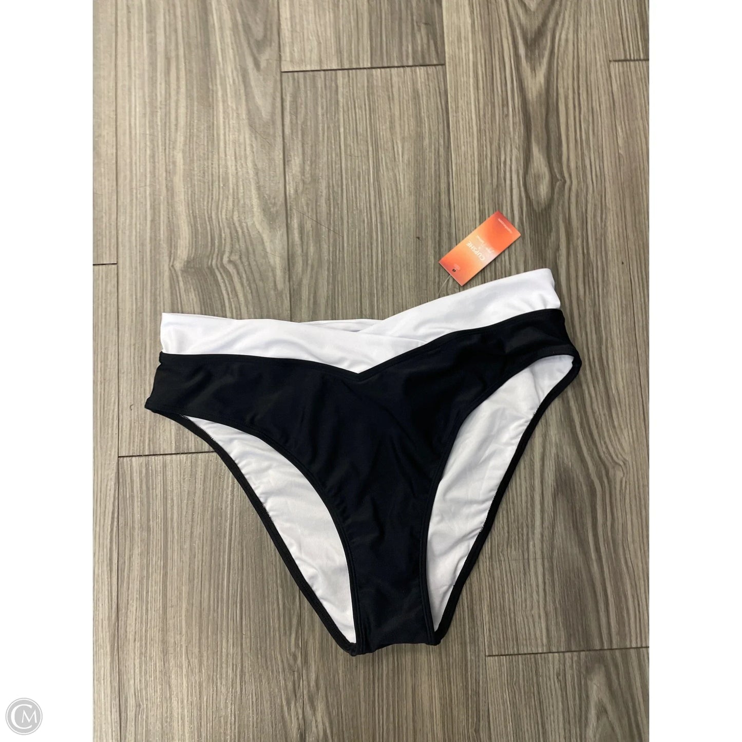 Swimsuit Bottom By Cupshe In Black & White, Size: Xl