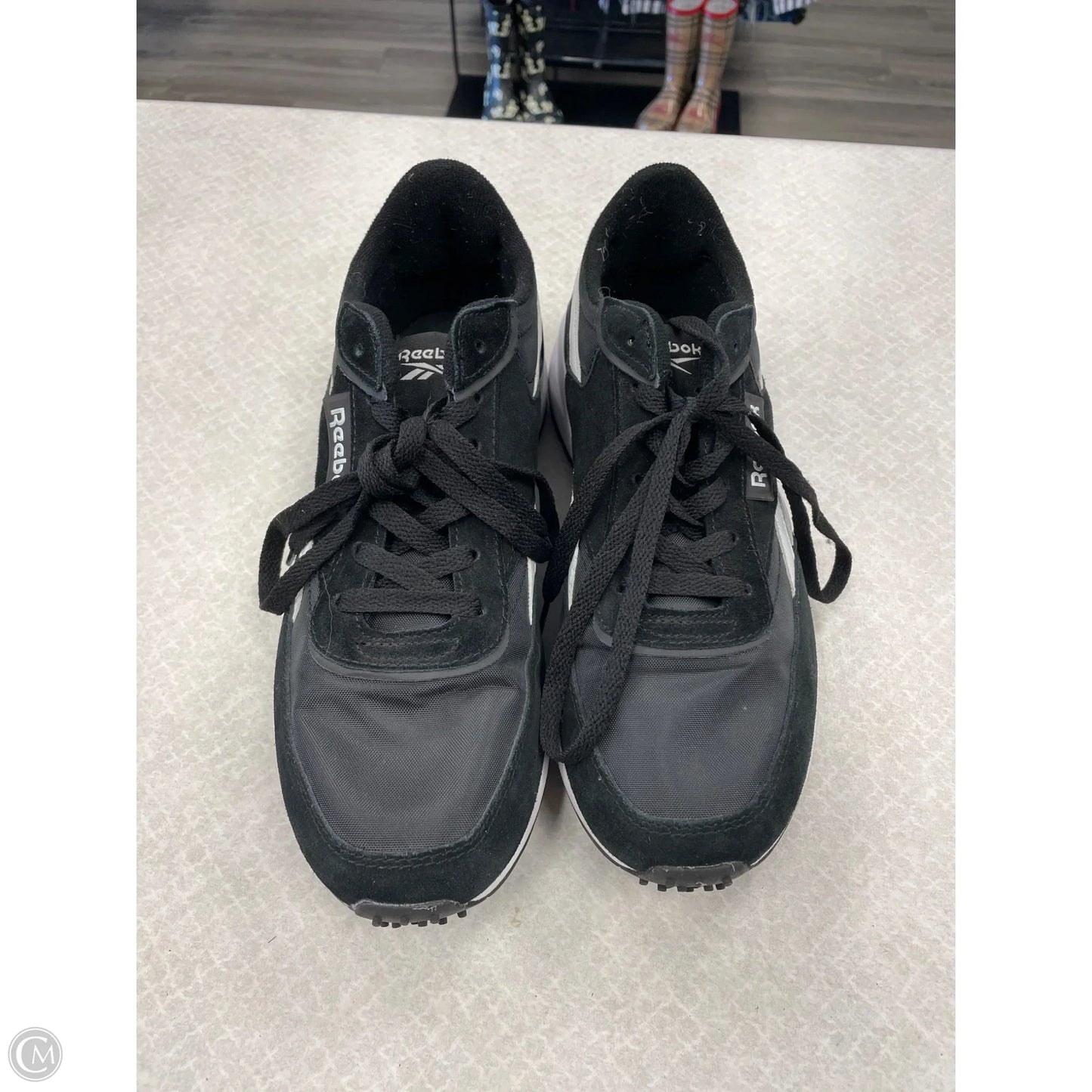 Shoes Athletic By Reebok In Black, Size: 9.5