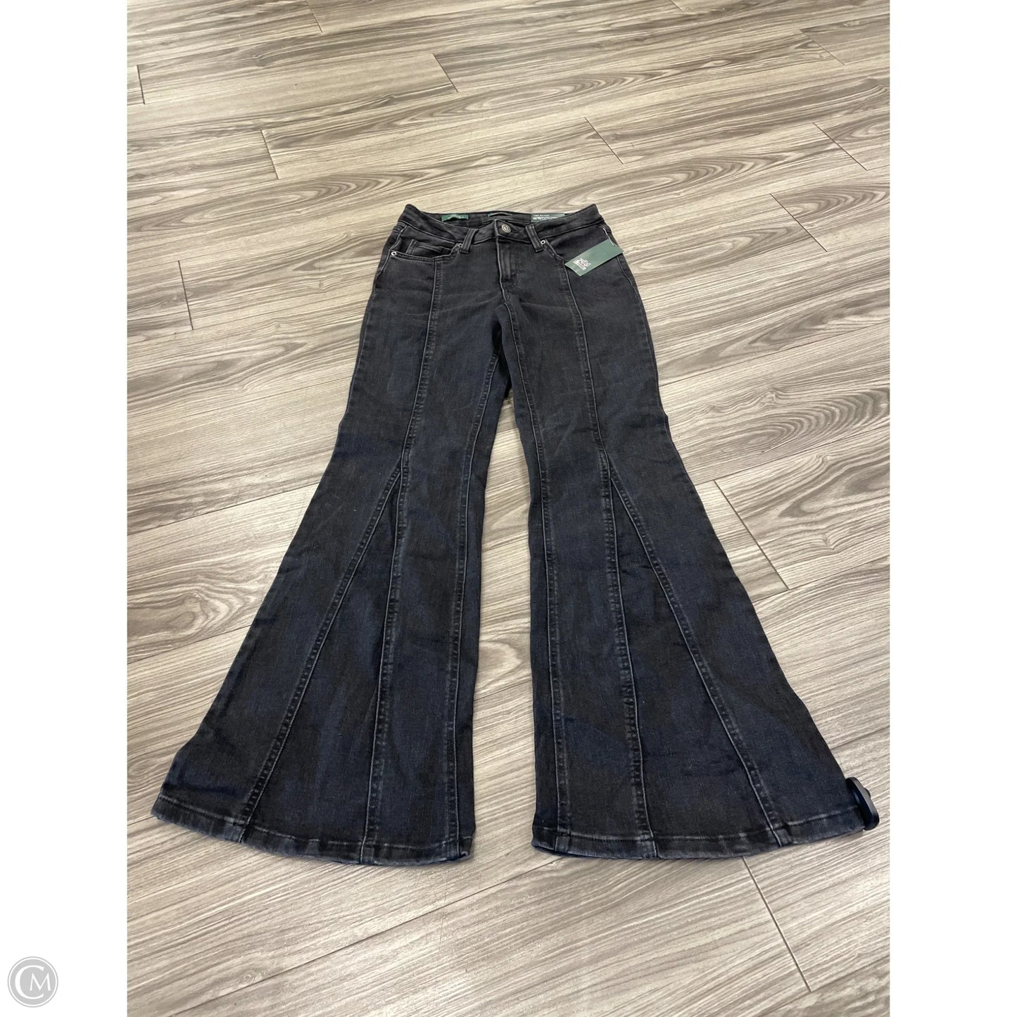Jeans Flared By Wild Fable In Black, Size: 6