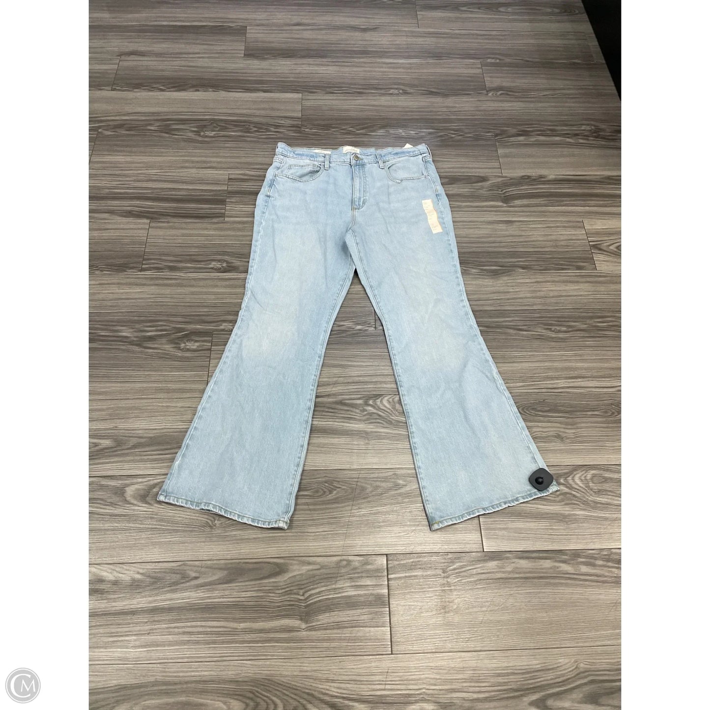 Jeans Flared By Universal Thread In Blue, Size: 16