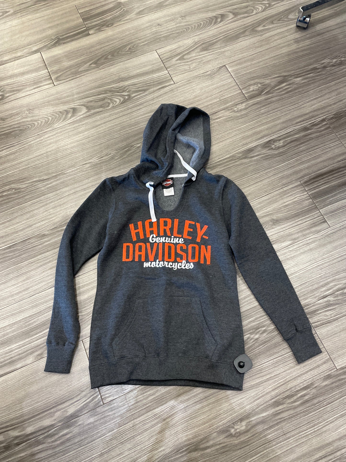 Sweatshirt Hoodie By Harley Davidson In Grey, Size: S