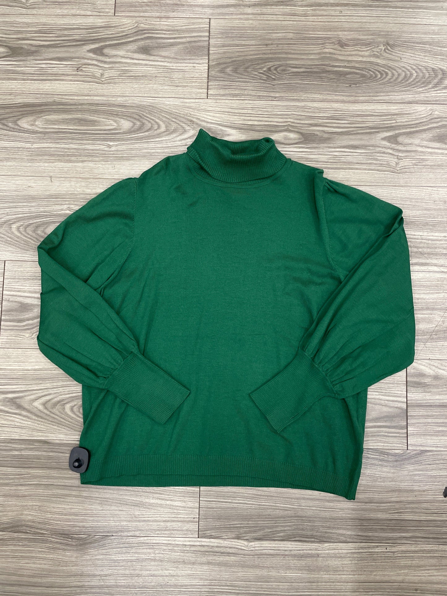 Top Long Sleeve By Cato In Green, Size: 3x