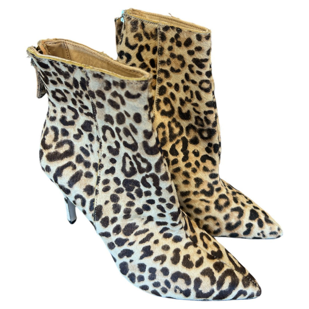 Boots Ankle Heels By Steve Madden In Animal Print, Size: 7