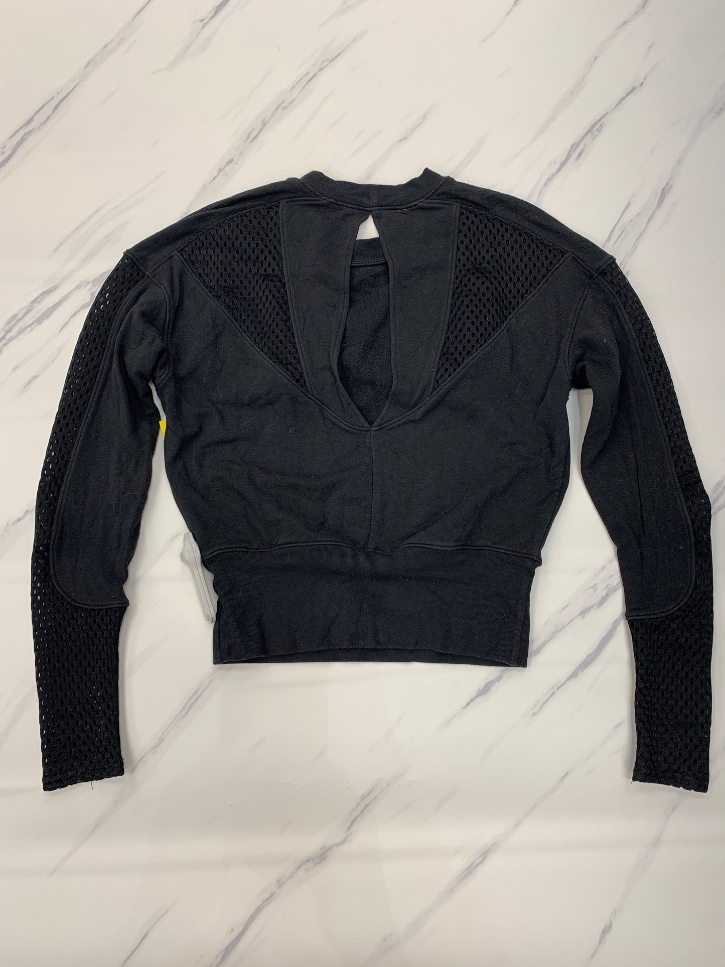 Athletic Top Long Sleeve Crewneck By Alo In Black, Size: S