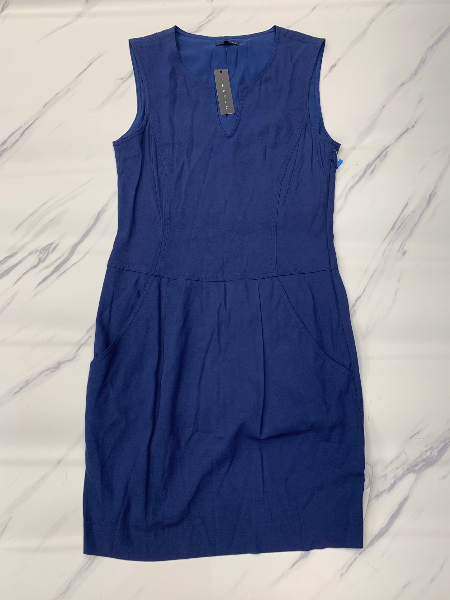 Dress Casual Short By Theory In Blue, Size: 4