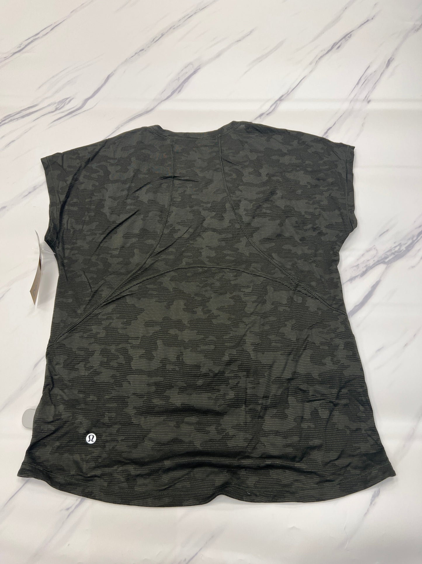 Athletic Top Short Sleeve By Lululemon  Size: 6