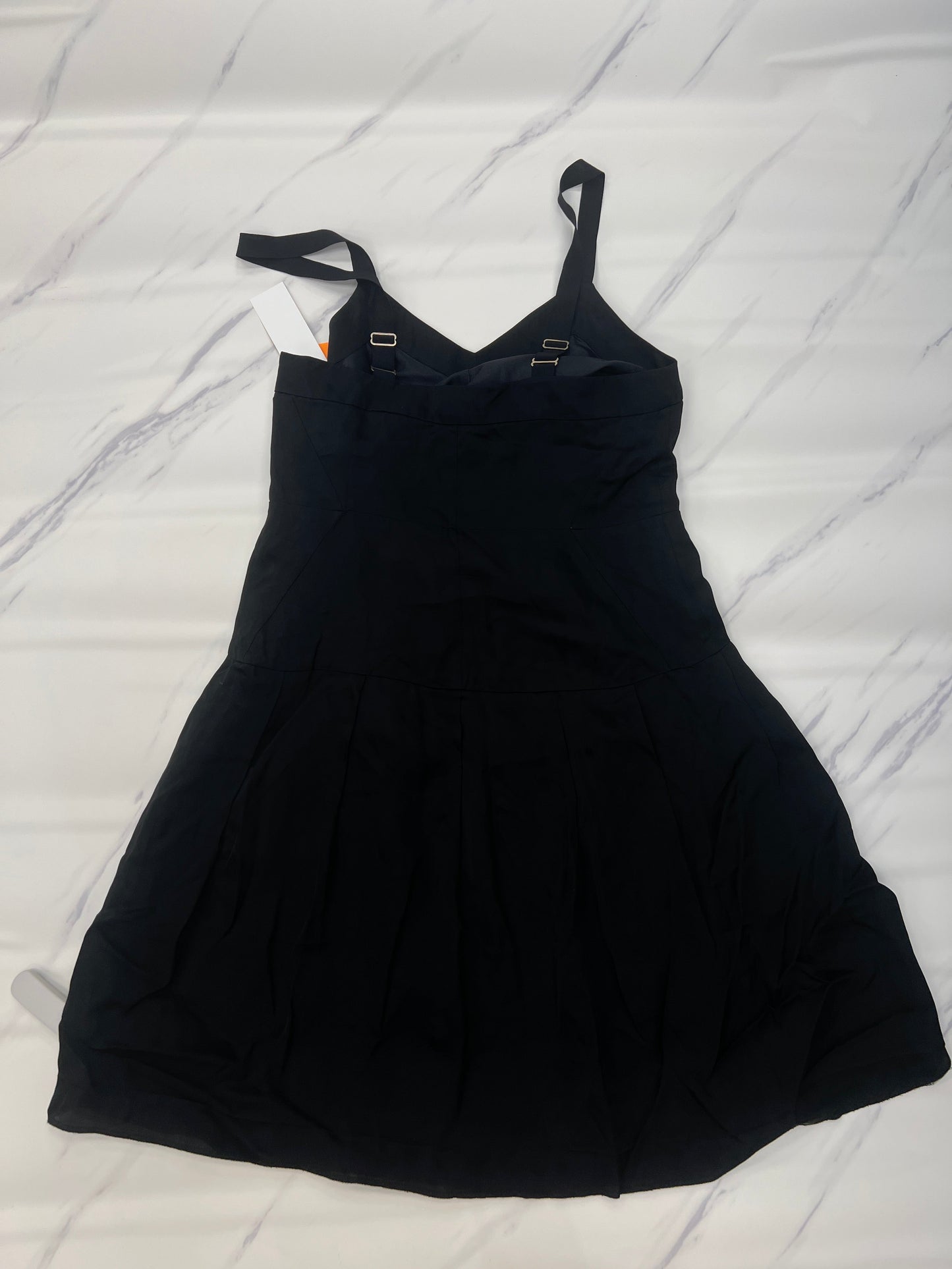 Dress Casual Short By Theory  Size: 2