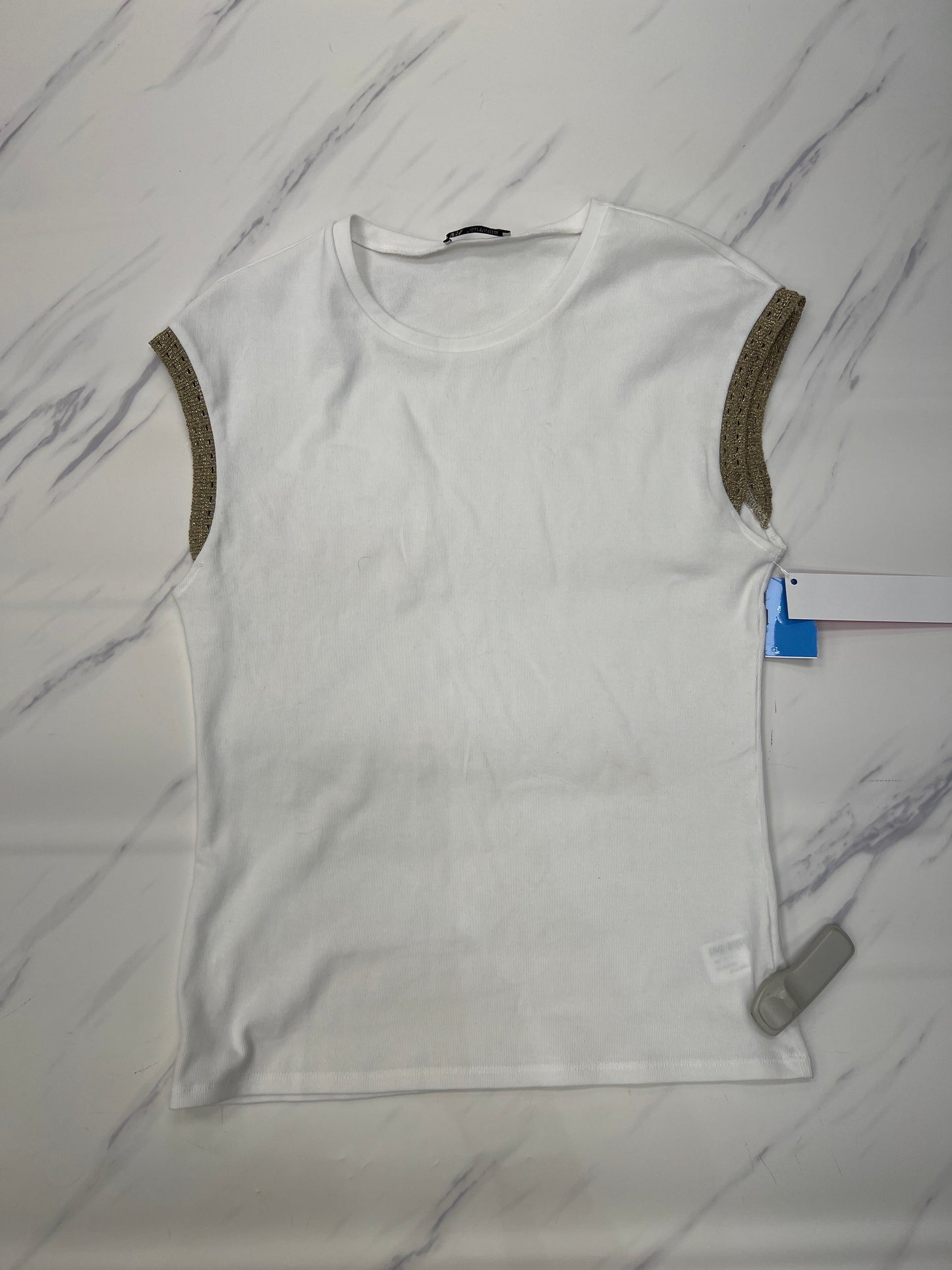 Top Sleeveless By Zara In White, Size: L