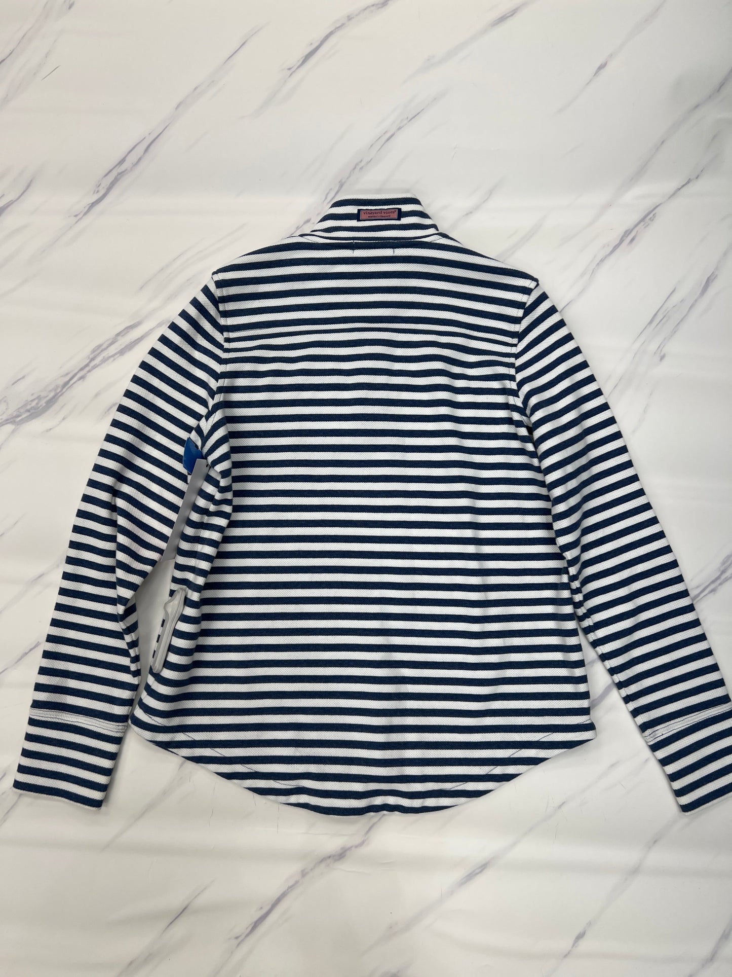 Top Long Sleeve By Vineyard Vines In Striped Pattern, Size: S