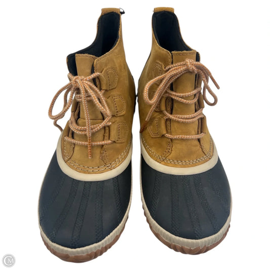 Boots Hiking By Sorel In Tan, Size: 8.5