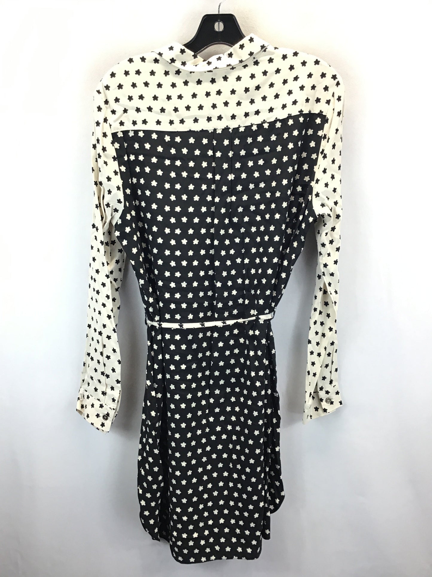 Dress Casual Short By Top Shop In Black & Cream, Size: 6