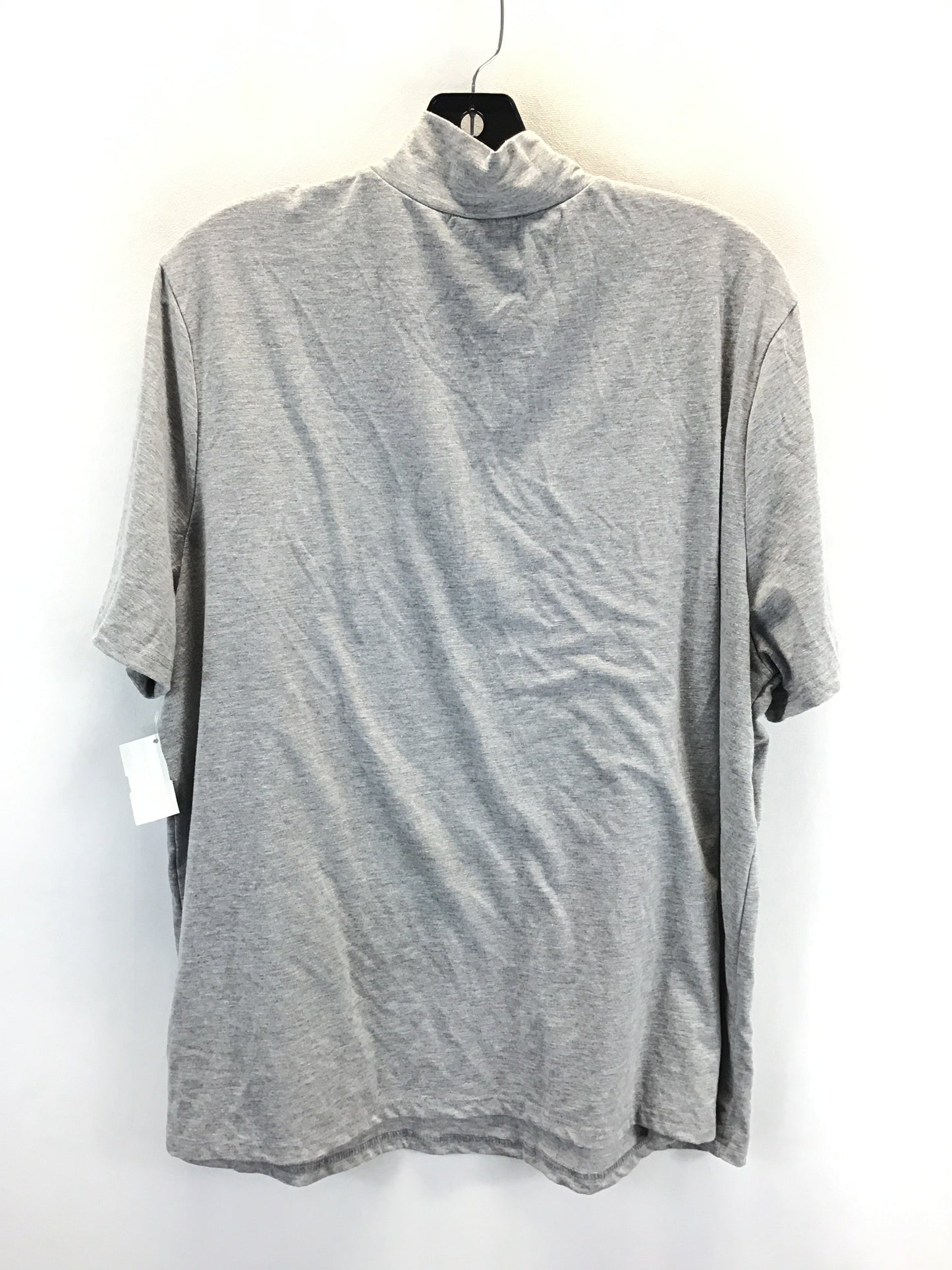 Top Short Sleeve By Shein In Grey, Size: 2x