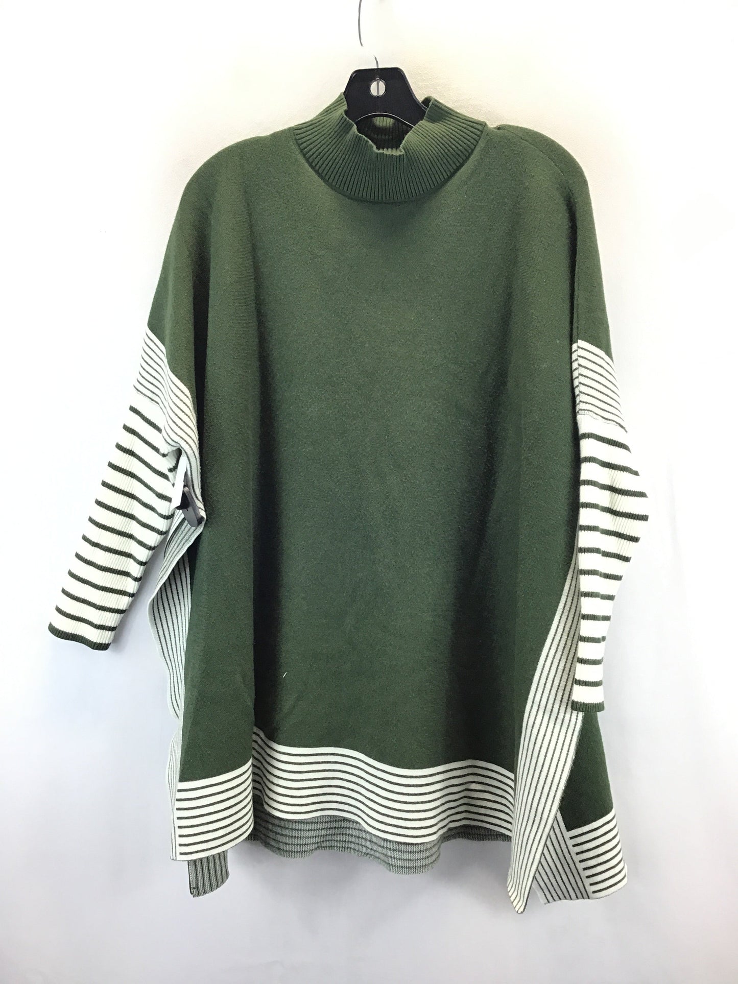 Sweater By Clothes Mentor In Green & White, Size: Osfm