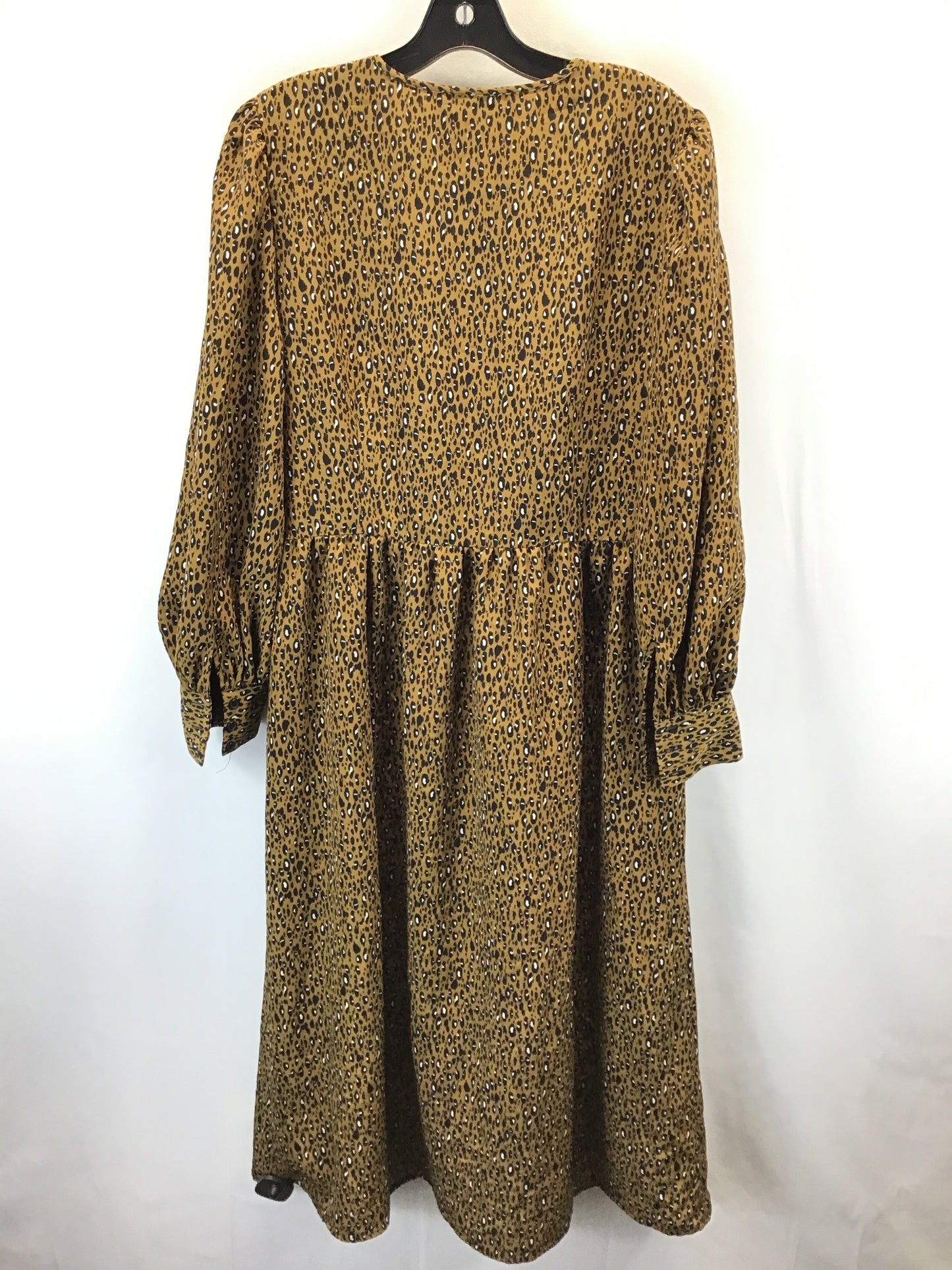 Dress Casual Midi By Who What Wear In Animal Print, Size: L