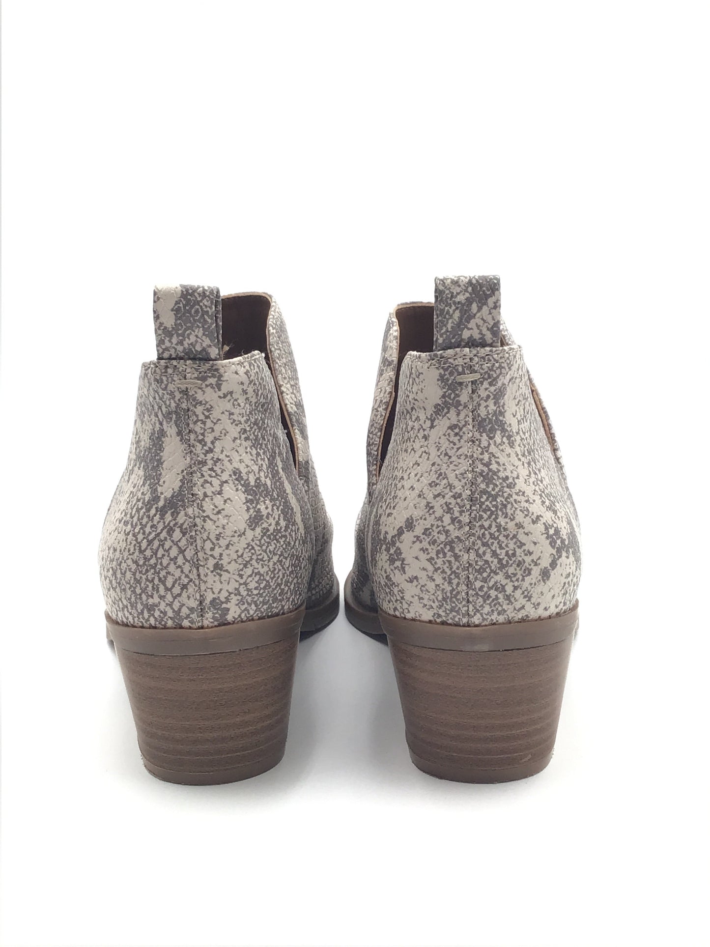 Shoes Heels Block By Universal Thread In Snakeskin Print, Size: 8.5