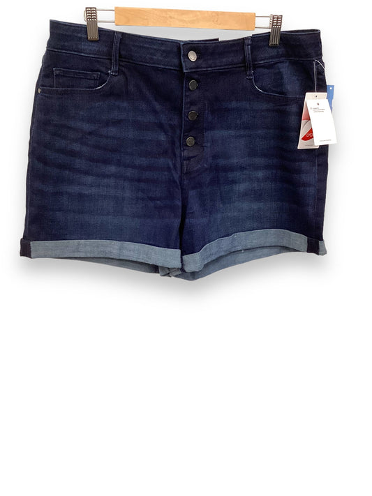 Blue Shorts Nine West, Size 18