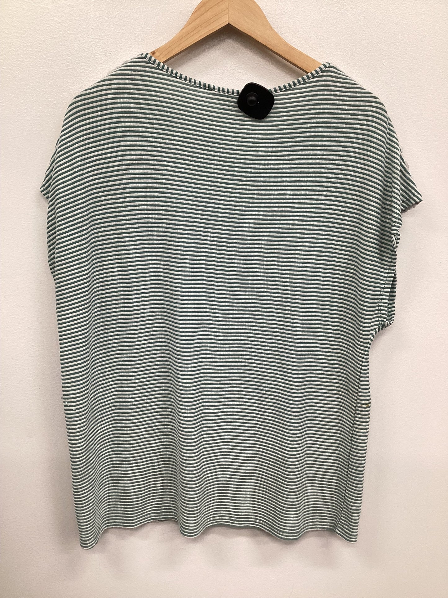 Top Short Sleeve By Clothes Mentor In Green, Size: 2x