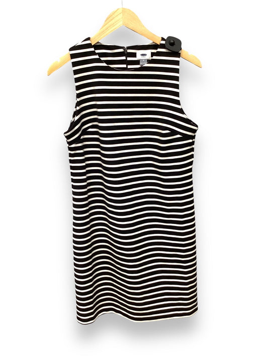 Dress Casual Midi By Old Navy In Striped Pattern, Size: M