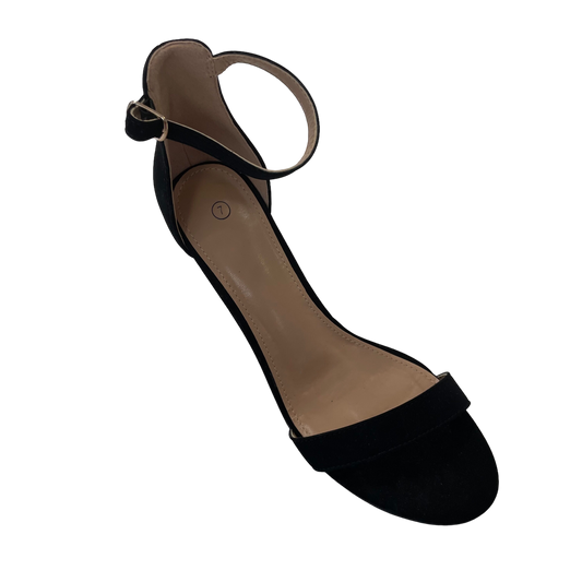 Black Shoes Heels Stiletto Cmc, Size 7