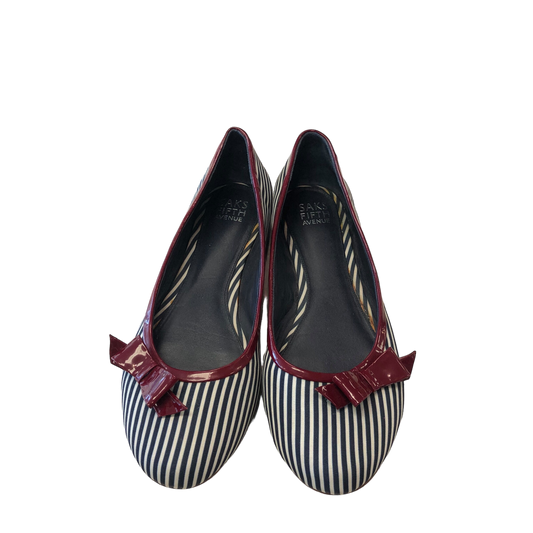 Striped Pattern Shoes Flats Saks Fifth Avenue, Size 9