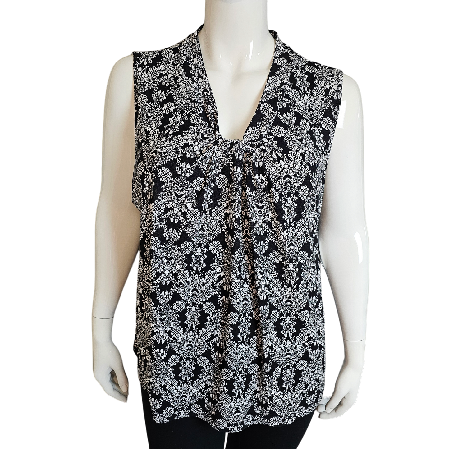 Top Sleeveless By Talbots  Size: 3x