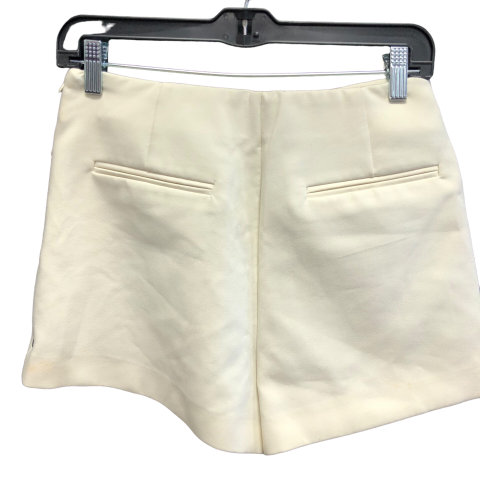 Cream Shorts Zara, Size M