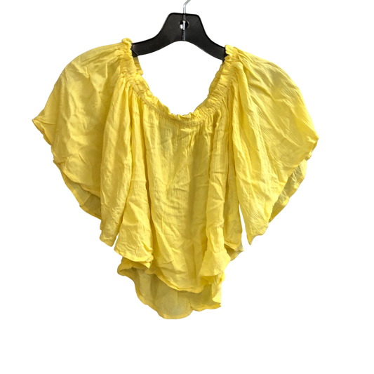 Top Short Sleeve By Forever 21 In Yellow, Size: S