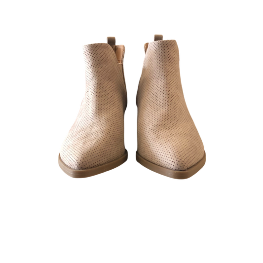 Boots Ankle Heels By Universal Thread In Beige, Size: 6