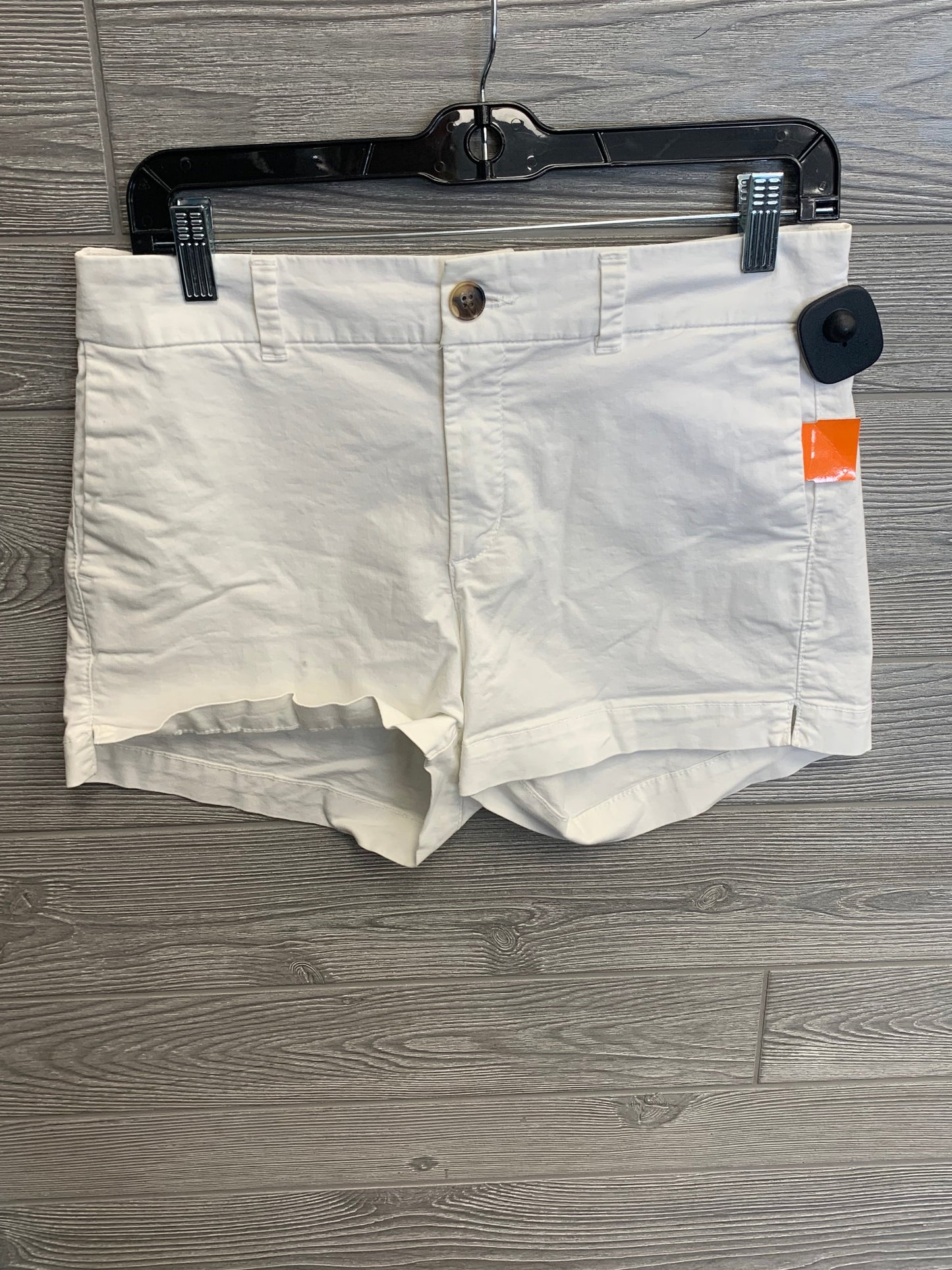 White Shorts Old Navy, Size 4