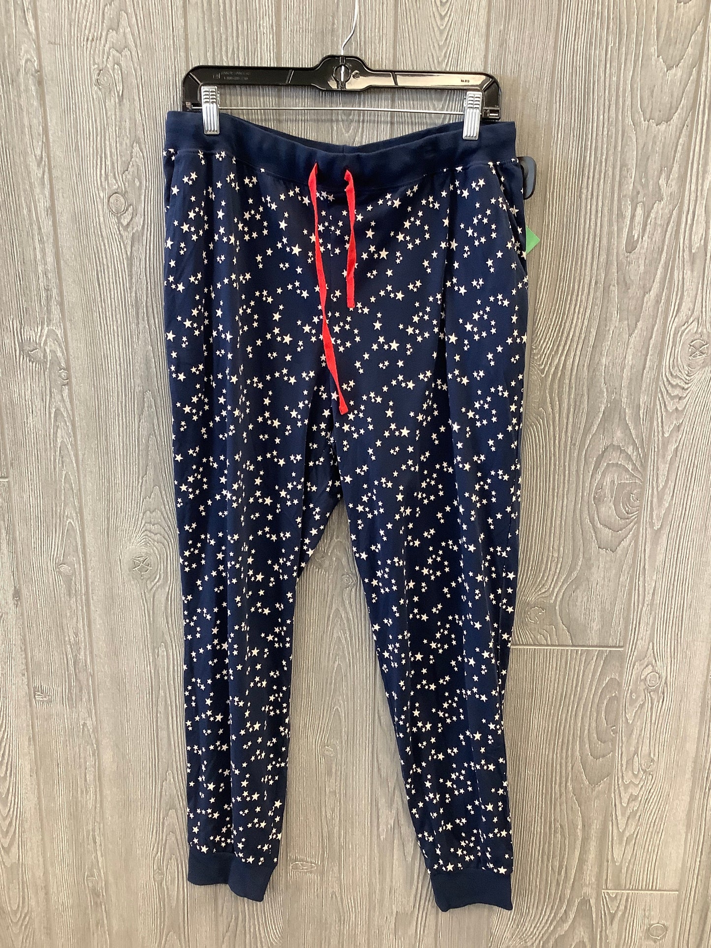 Red Pajamas 2pc Studio, Size M