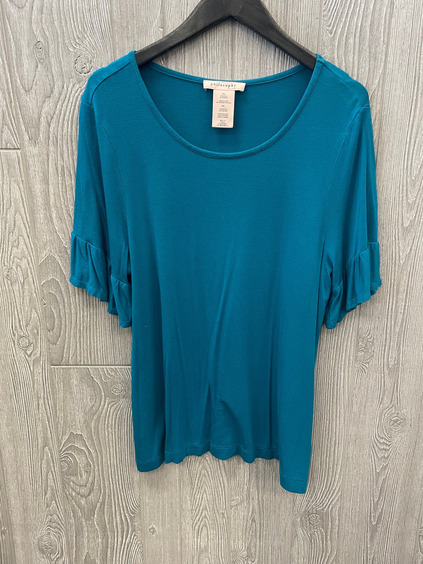 Top Short Sleeve By Philosophy  Size: Xl