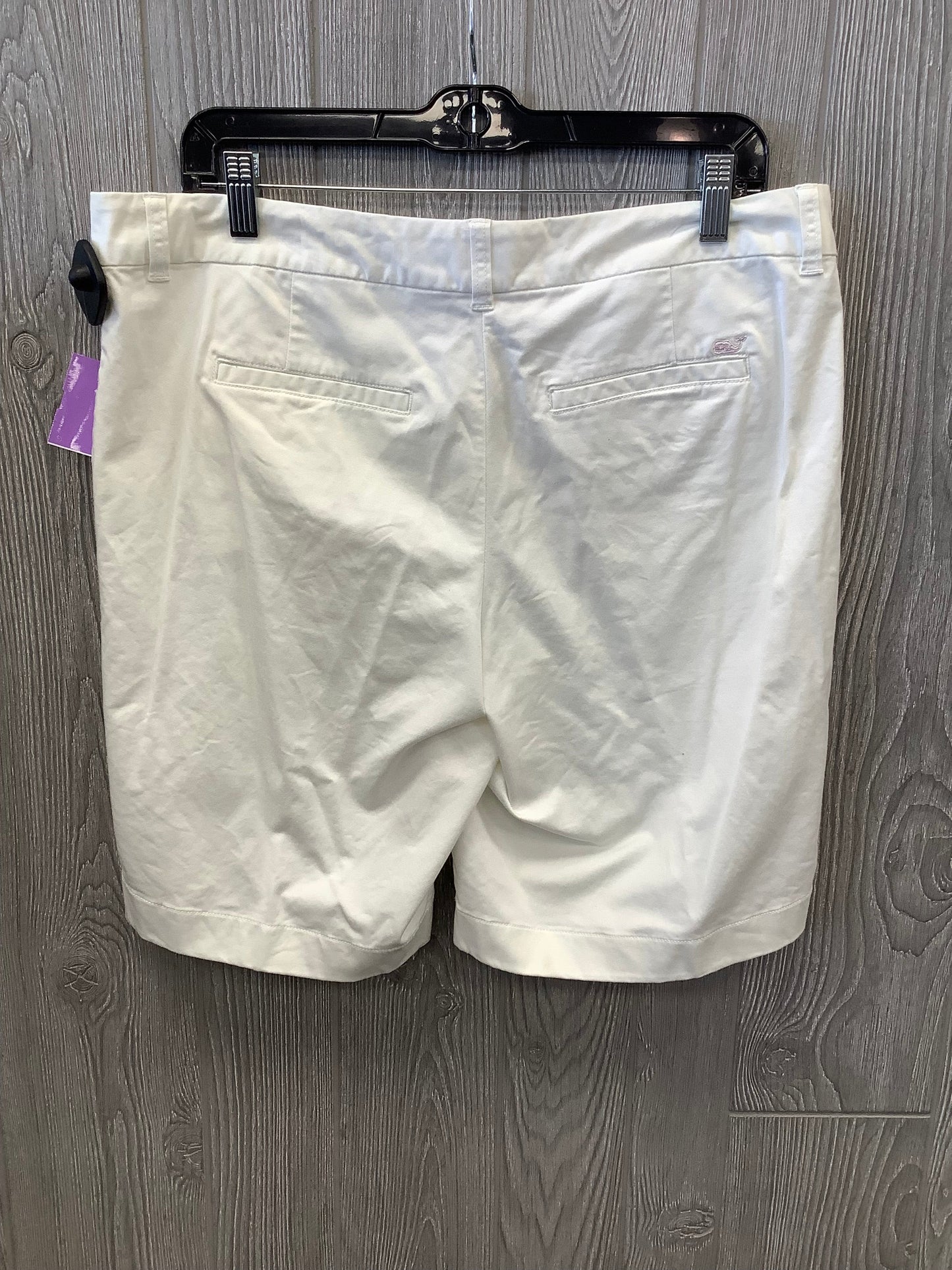 Shorts By Vineyard Vines  Size: 12