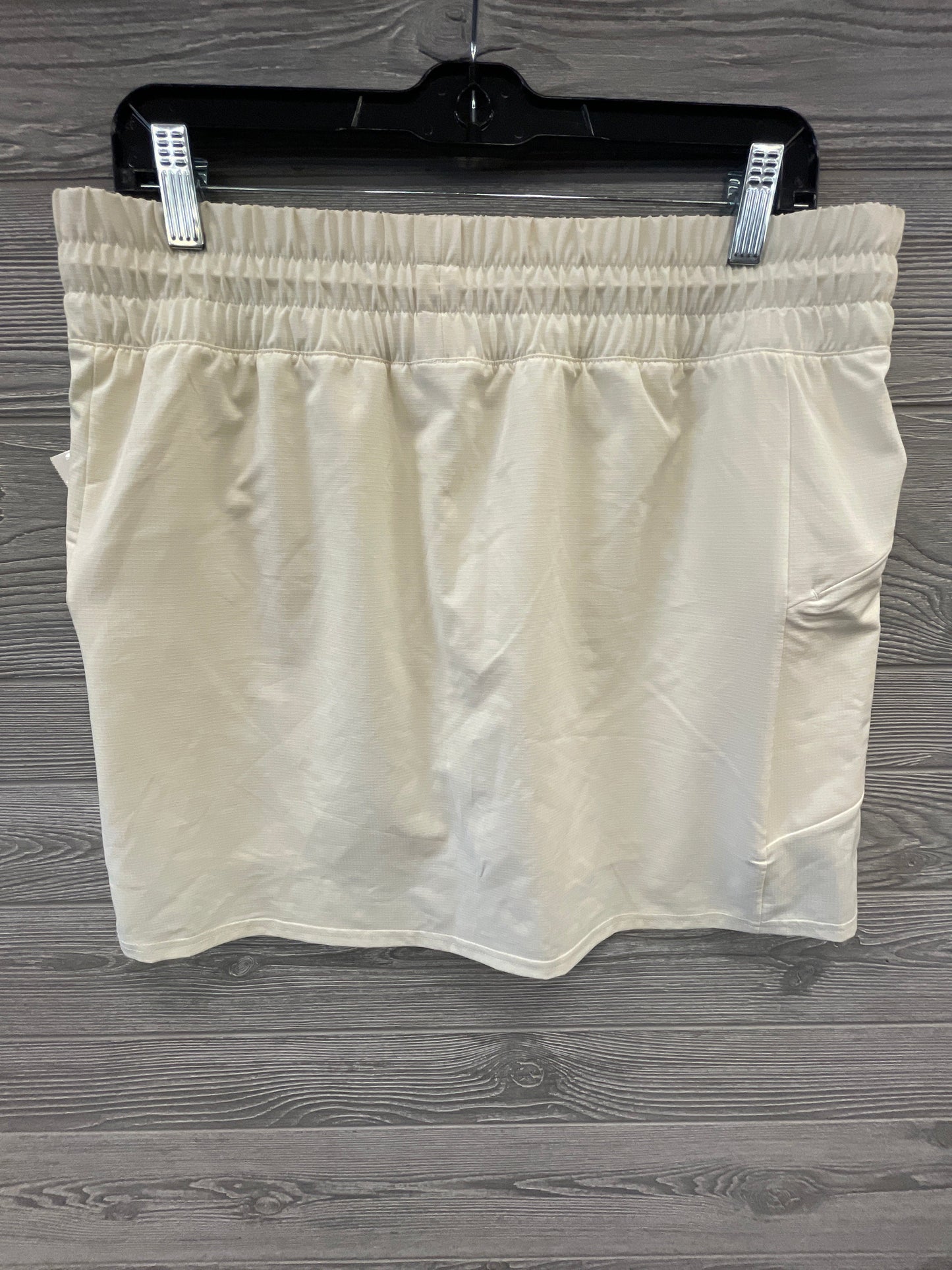 Athletic Skirt By Mta Pro In Cream, Size: L