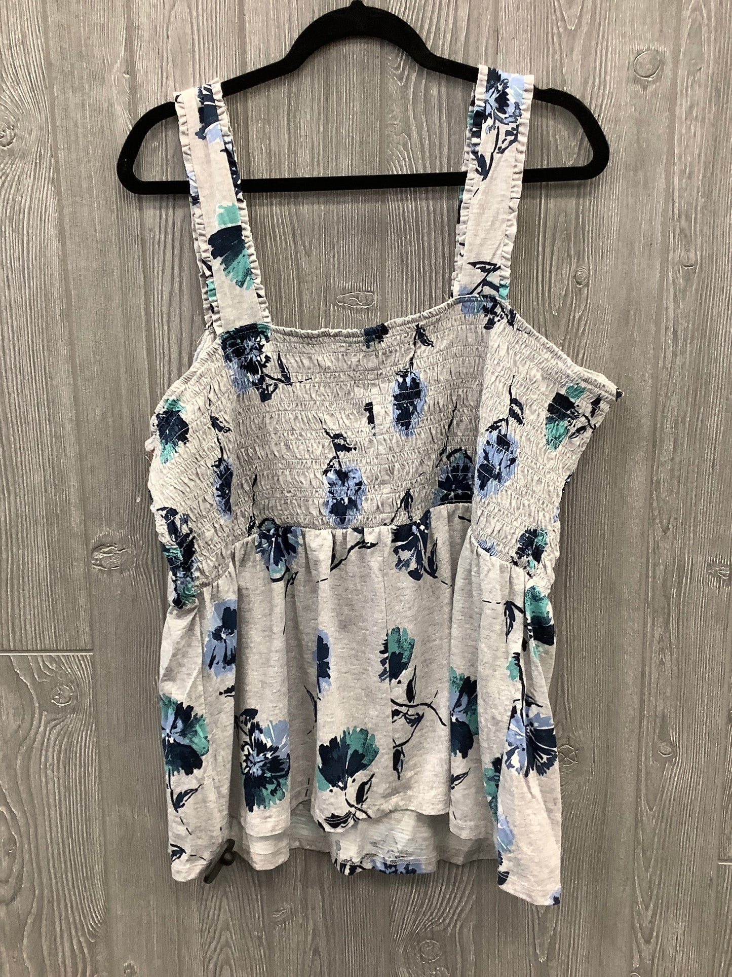 Top Sleeveless By Maurices In Grey, Size: 3x