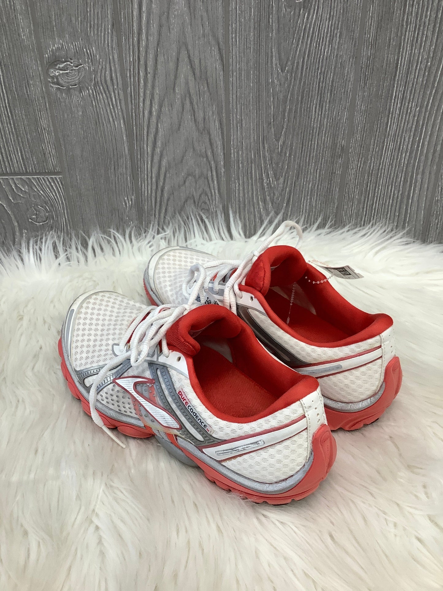 Shoes Athletic By Brooks In Orange & White, Size: 9